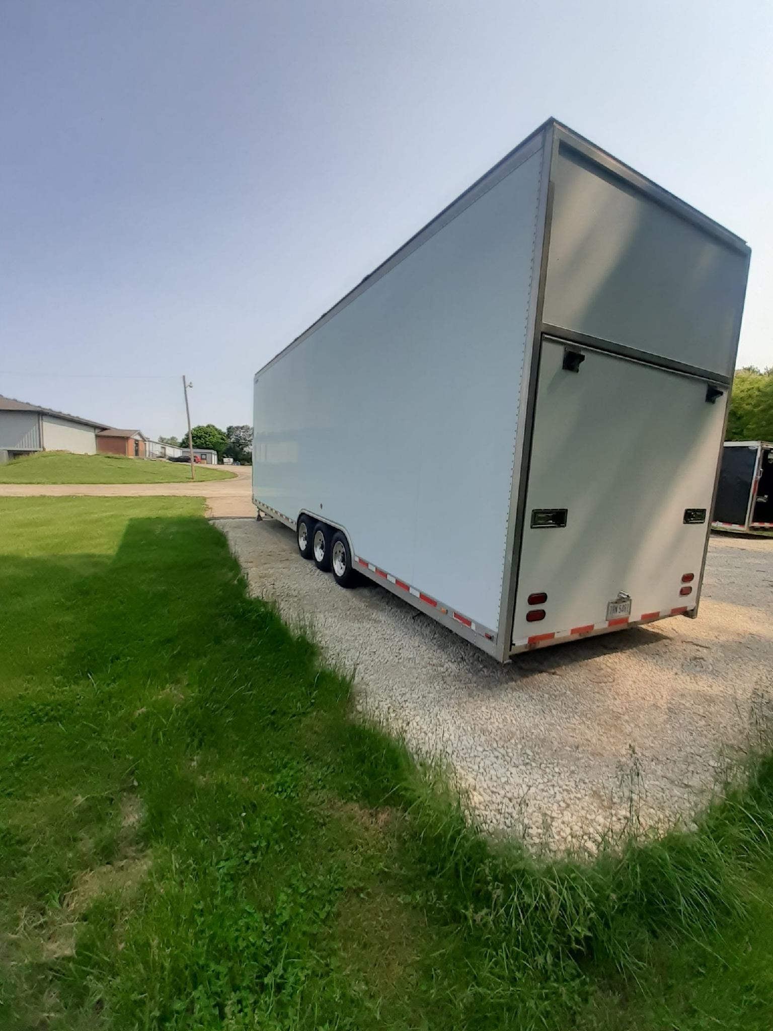 2009 Goldrush 36ft Stacker Trailer