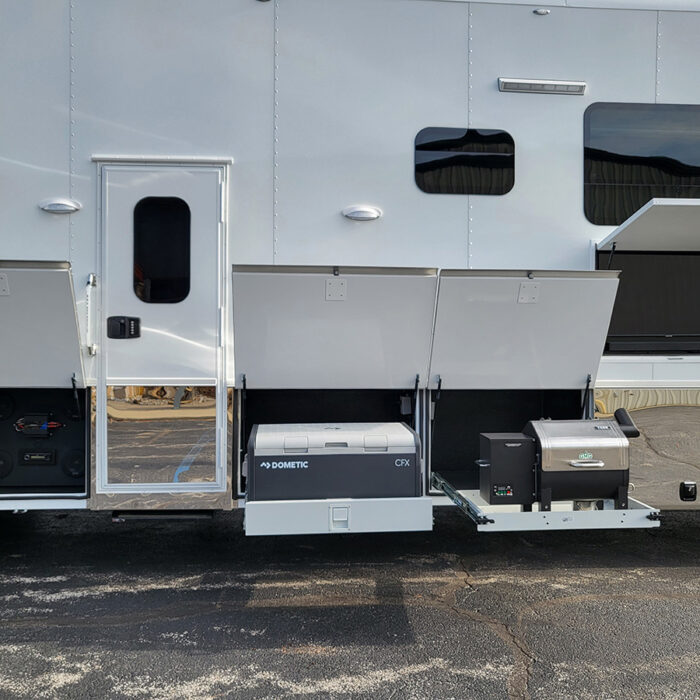 Beyer Trailer Sales motorhomes, toterhomes, stackers, and trailers