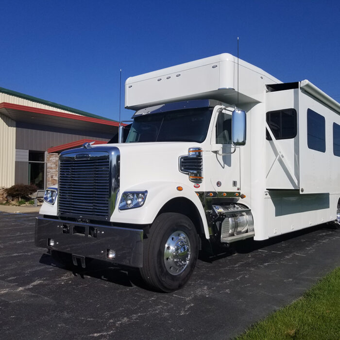 Beyer Trailer Sales motorhomes, toterhomes, stackers, and trailers