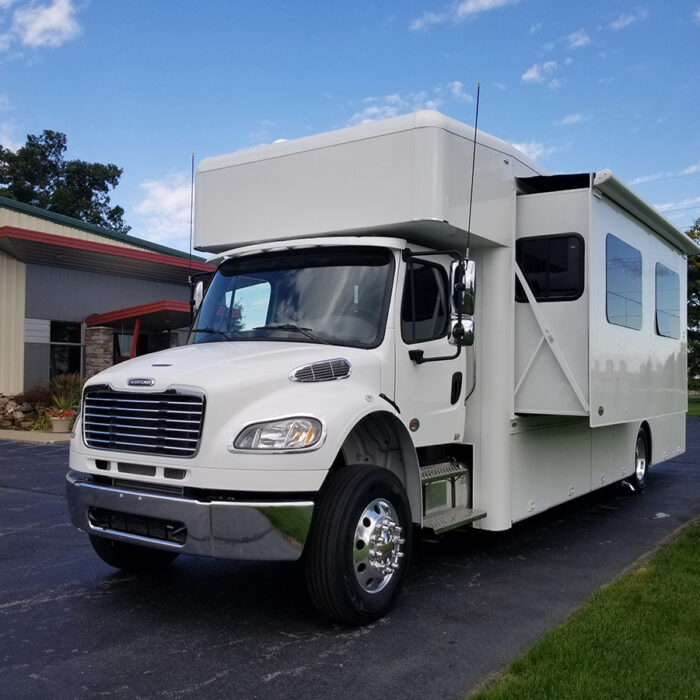 Beyer Trailer Sales toy hauler trailers