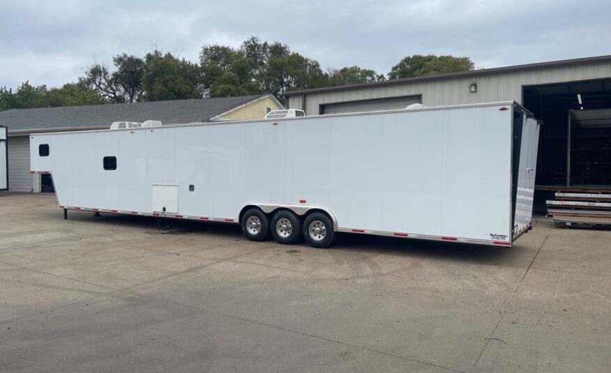 Performax 53' Gooseneck Lounge Trailer with Slideout