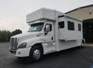 2018 Freightliner Cascadia NRC Toterhome