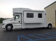 2018 Freightliner Cascadia NRC Toterhome
