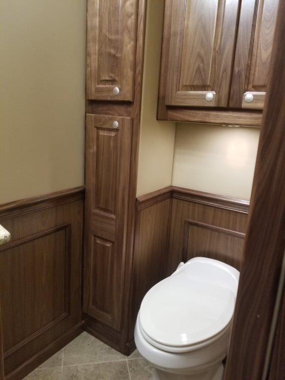 2018 Freightliner Cascadia NRC Toterhome