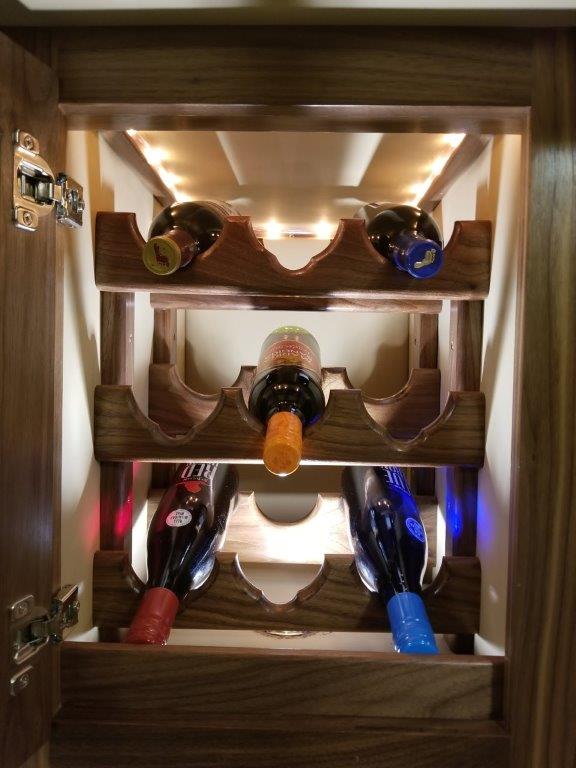 2018 Freightliner Cascadia NRC Toterhome